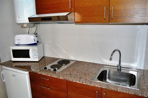 Ar Monjardi Hotel